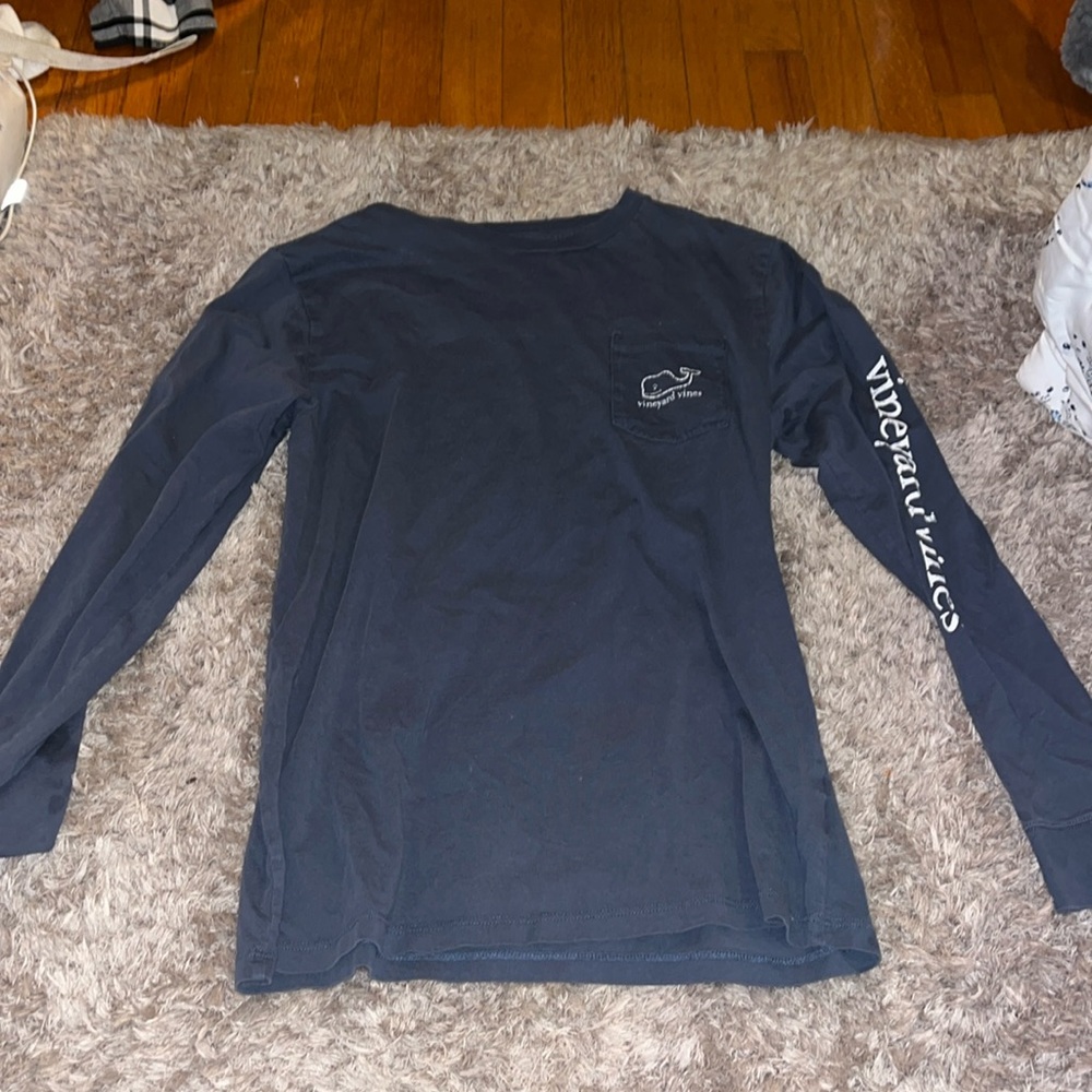 vineyard vines navy blue long sleeve